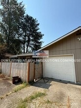 502 Depot St in Fairview, OR - Building Photo - Building Photo