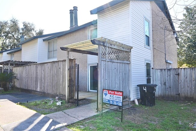 7918 Prestwood Dr in Houston, TX - Building Photo - Building Photo