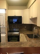 134 SW 7th Ave, Unit 206 in Miami, FL - Building Photo - Building Photo