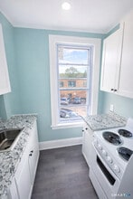 21 Pearl St in Torrington, CT - Building Photo - Building Photo