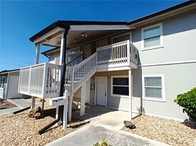 3420 Skyline Blvd in Cape Coral, FL - Building Photo