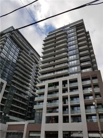 460 Adelaide St E in Toronto, ON - Building Photo