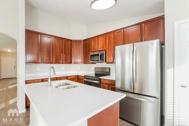5621 S 31st Dr in Phoenix, AZ - Building Photo - Building Photo