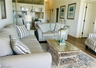 14751 Hole in 1 Cir in Ft. Myers, FL - Building Photo - Building Photo