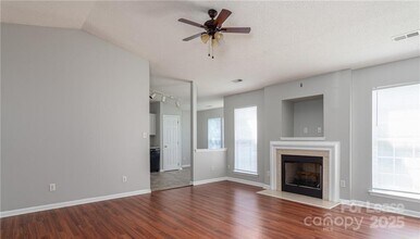 6209 Foster Brook Dr in Charlotte, NC - Building Photo - Building Photo