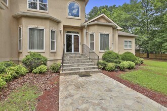 226 Long Island Dr in Whitesburg, GA - Building Photo - Building Photo