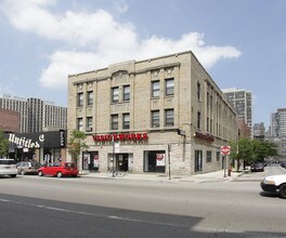 2701 N Clark St in Chicago, IL - Building Photo - Building Photo