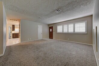 1202 Benson Dr in Norman, OK - Building Photo - Building Photo