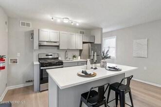 225 Webster Ave, Unit 2 in Seaside Heights, NJ - Building Photo - Building Photo