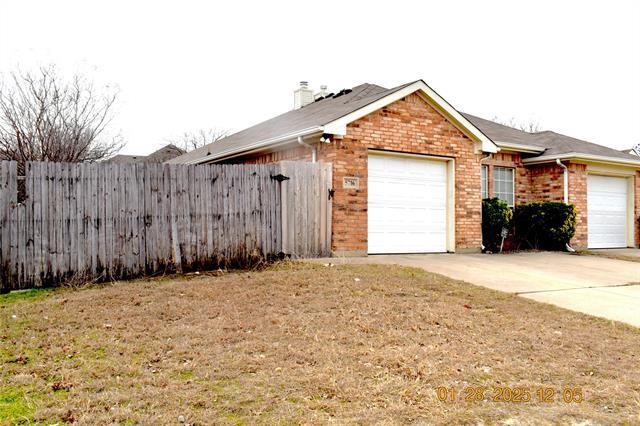 5716 Swords Dr in Fort Worth, TX - Building Photo - Building Photo