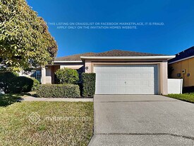 312 Hillcrest Dr in Davenport, FL - Building Photo