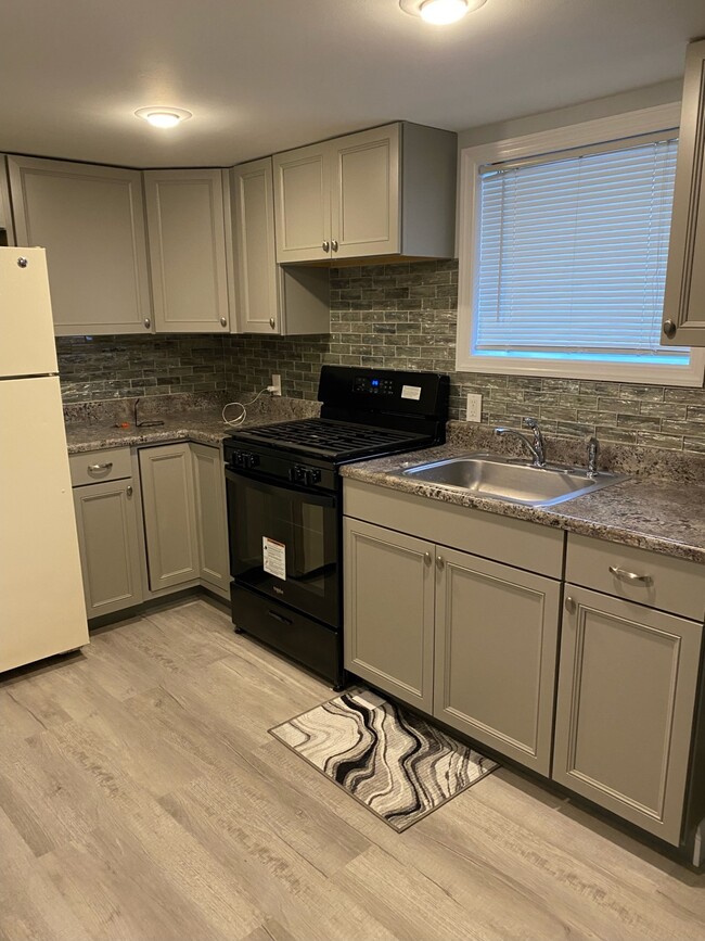 268 Delmar Ave | Rentals in Staten Island, NY