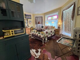 425 S Washington St in Dillon, MT - Building Photo