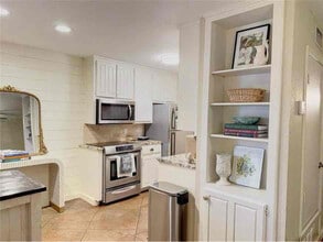 1214 Baylor Ave in Waco, TX - Building Photo - Building Photo