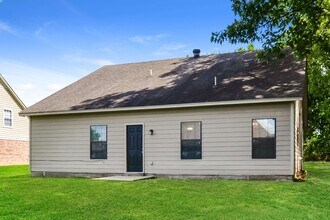 6600 Finch Rd in Memphis, TN - Building Photo - Building Photo