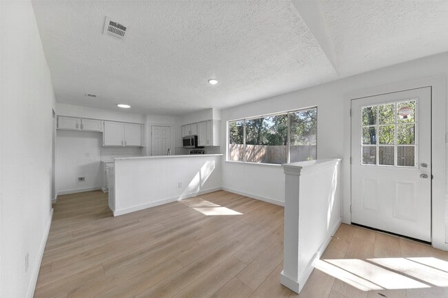 property at 2042 Lexington Woods Dr