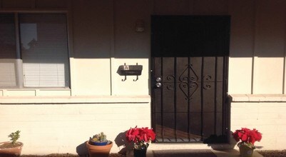 2501 N 9th St in Phoenix, AZ - Foto de edificio - Building Photo