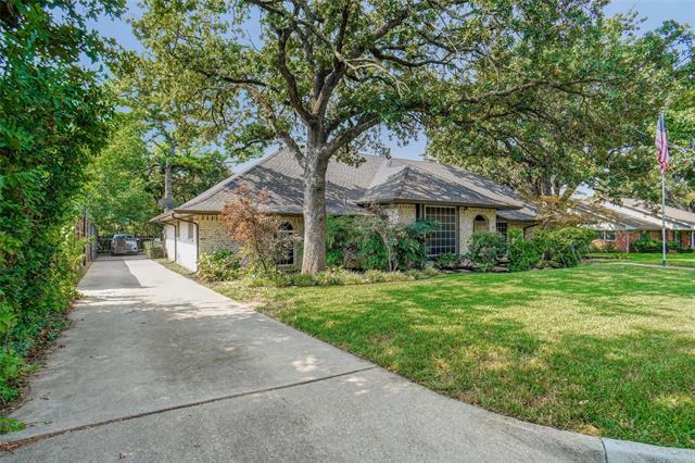 1000 Lynhurst Ln in Denton, TX - Building Photo - Building Photo
