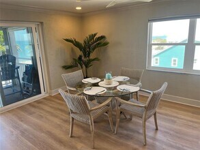 555 Gulf Way in St Pete Beach, FL - Building Photo - Building Photo