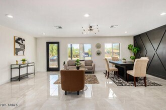 1261 E Cambridge Ave in Phoenix, AZ - Building Photo - Building Photo