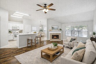 1606 Blossom Creek Ct in Humble, TX - Building Photo - Building Photo