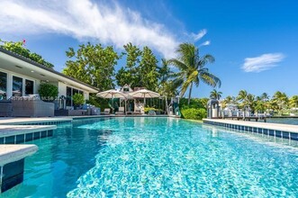 9999 NE 13th Ave in Miami Shores, FL - Building Photo - Building Photo