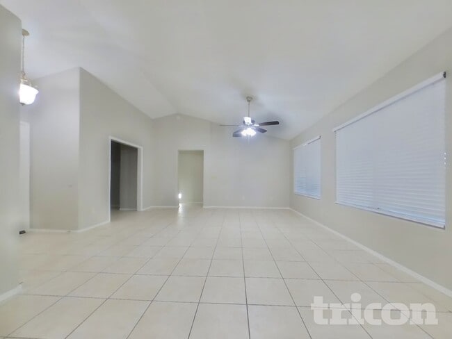 7455 E McLellan Rd in Mesa, AZ - Building Photo - Building Photo