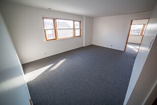 2336 W 122nd St, Unit 2336 W 122nd St in Blue Island, IL - Building Photo