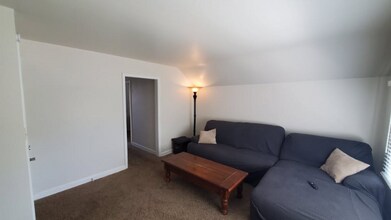 621 3rd St NW in Rochester, MN - Foto de edificio - Building Photo