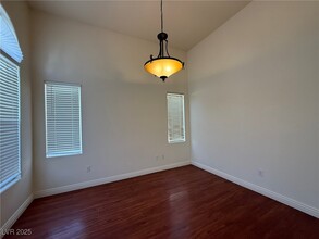 7776 Littondale St in Las Vegas, NV - Building Photo - Building Photo