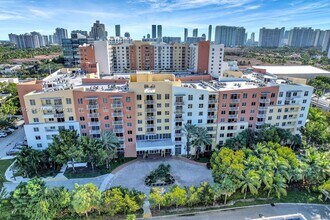 2775 NE 187th St in Aventura, FL - Building Photo - Building Photo