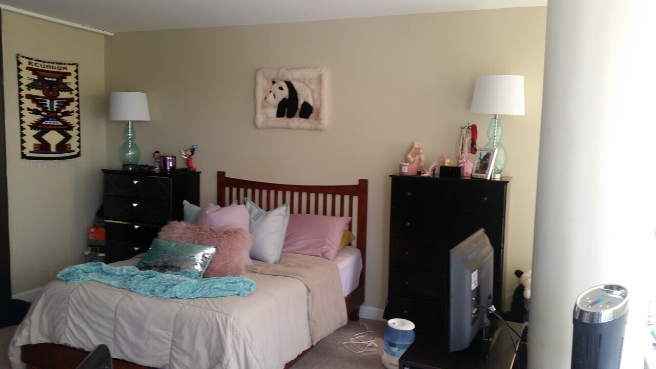 5415 N Sheridan Rd, Unit 1012 in Chicago, IL - Building Photo