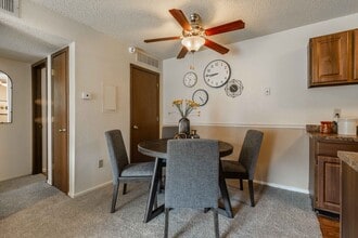 Aspen Park Apartments in Wichita, KS - Building Photo - Interior Photo
