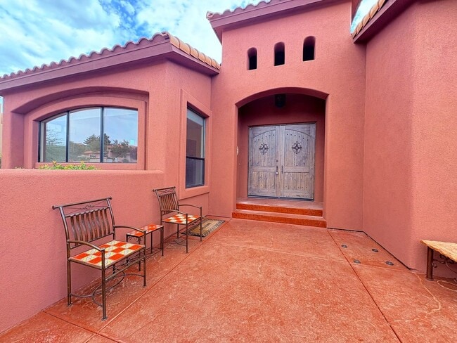 71 Ridge Rock Rd in Sedona, AZ - Building Photo - Building Photo