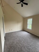 8410 Burchap Dr in Gaithersburg, MD - Building Photo - Building Photo