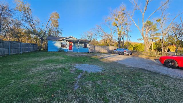 601 Audra Ln in Denton, TX - Building Photo