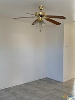 2807 Vernice Loop in Killeen, TX - Building Photo