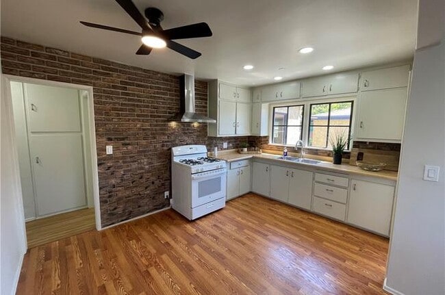 1462 Ravenna Ave in Los Angeles, CA - Building Photo - Building Photo