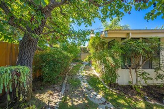 2902 Blume Dr in Rossmoor, CA - Building Photo - Building Photo