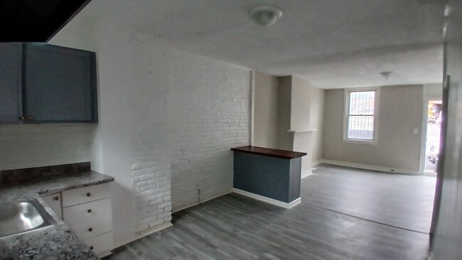 1939 W Lombard St in Baltimore, MD - Building Photo - Building Photo
