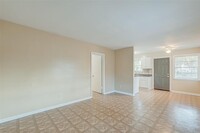 5220 Chapman St photo'