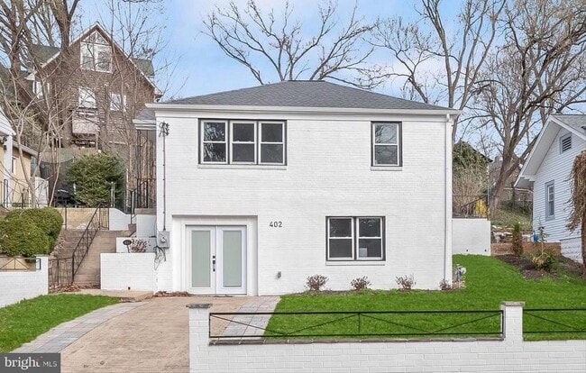 property at 402 Elm Ave
