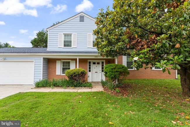 15104 Manor Lake Dr in Rockville, MD - Building Photo - Building Photo