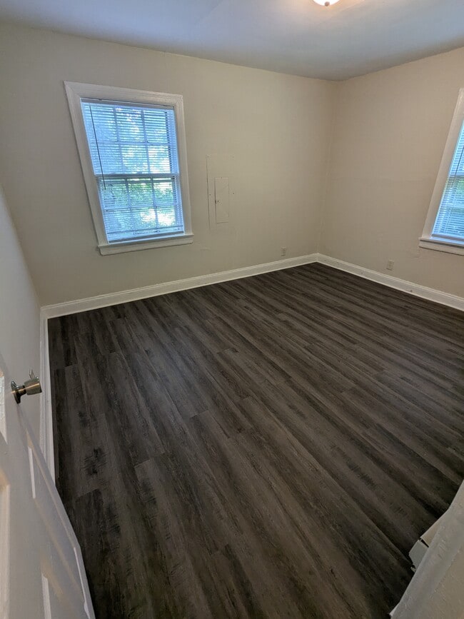 327 Forrester Dr in Nashville, TN - Building Photo - Building Photo
