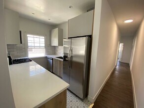 Dos Diablos in Los Angeles, CA - Building Photo - Building Photo