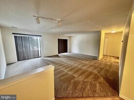 8 Winners Cir in Owings Mills, MD - Building Photo