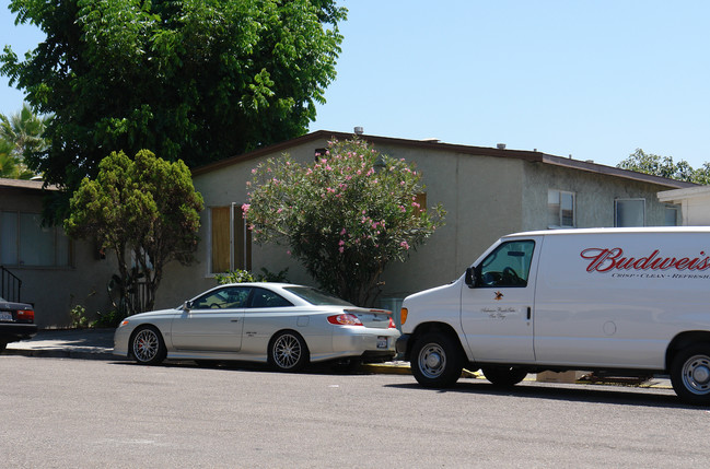 9007 Hawley Ave in La Mesa, CA - Building Photo - Building Photo