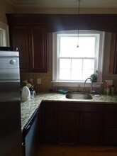 413 High St in Middletown, CT - Building Photo - Building Photo