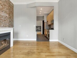 LeRoy Street, Unit 5A in New York, NY - Foto de edificio - Building Photo