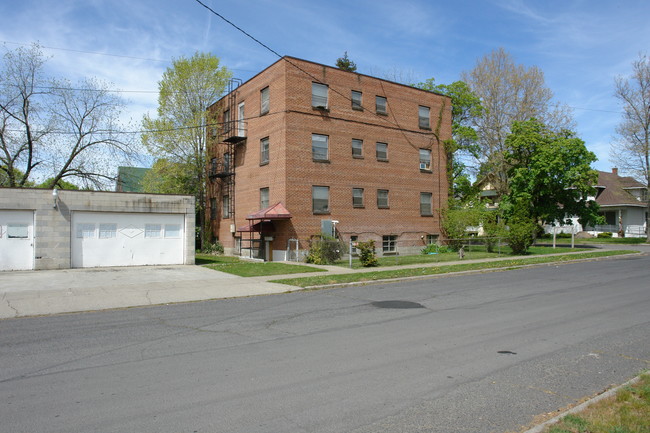 903 W Spofford Ave in Spokane, WA - Building Photo - Building Photo